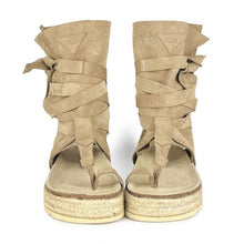 Afbeelding in Gallery-weergave laden, Venice