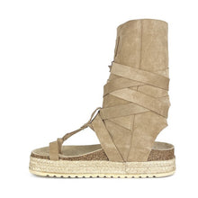 Afbeelding in Gallery-weergave laden, Venice