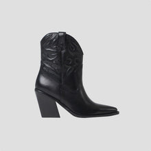 Afbeelding in Gallery-weergave laden, New-Kole Western